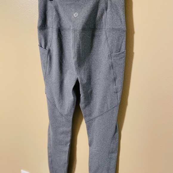 NWT Core 10 Leggings for Exercise Size M Gray with Pockets - Picture 2 of 8